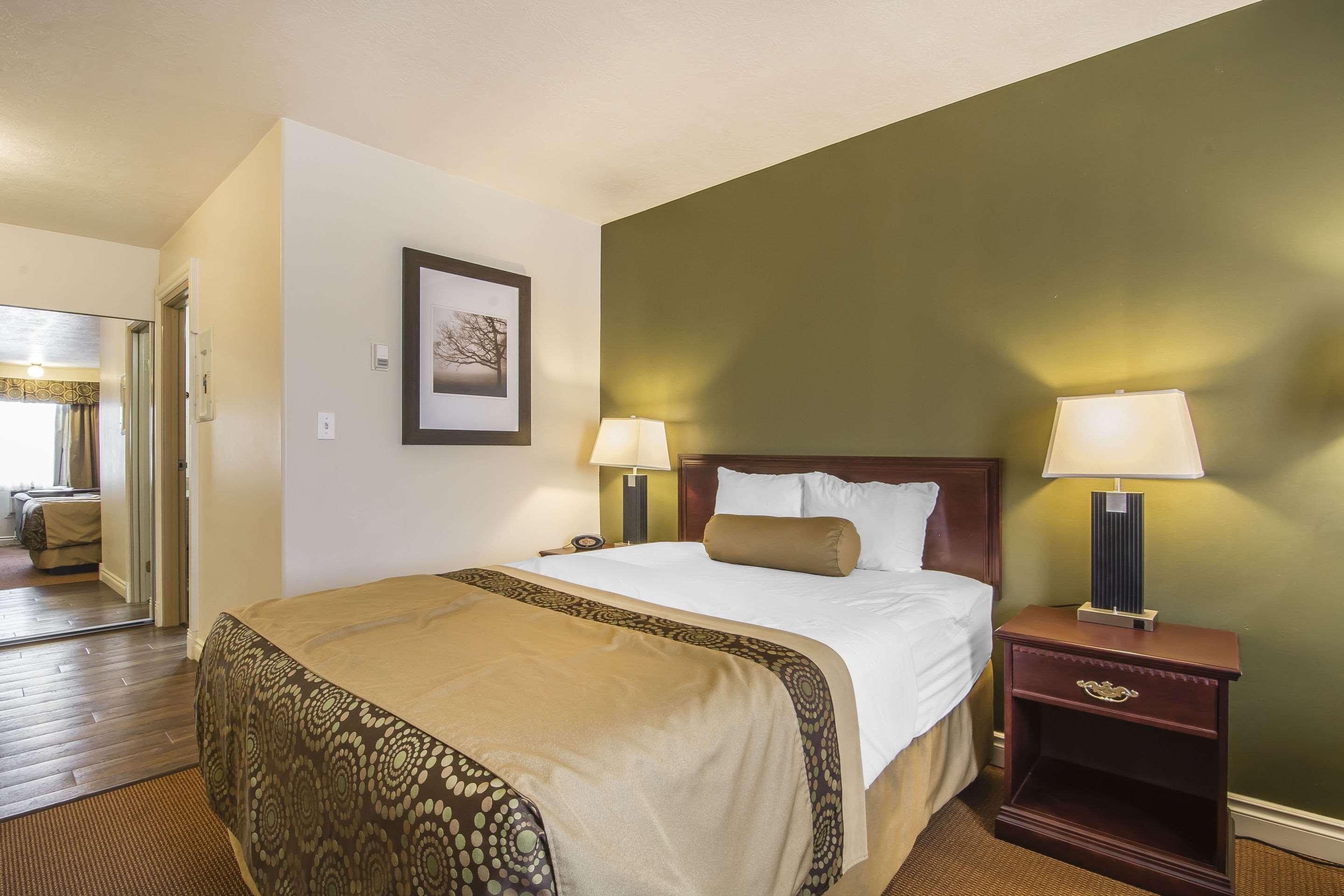 Econo Lodge Inn&Suites High Level Esterno foto